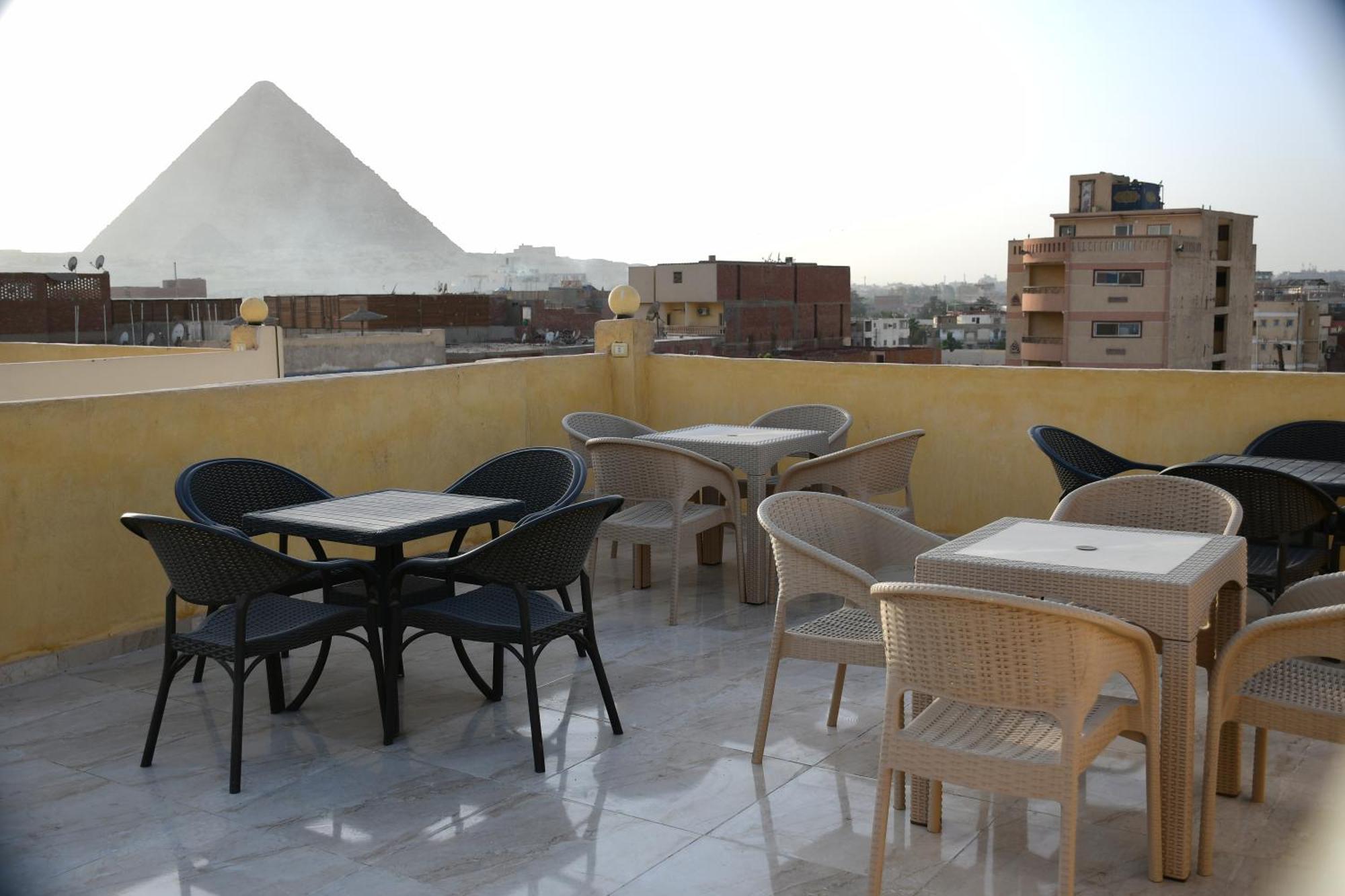 Grand Golden Pyramids View Hotel Kafret el-Gabal Екстериор снимка